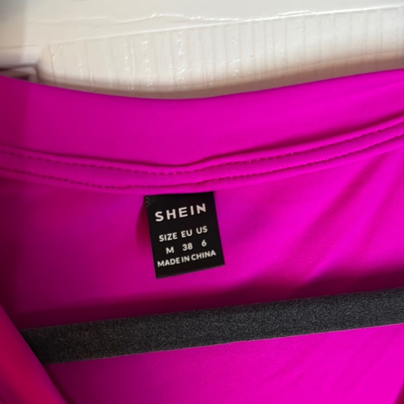 SHEIN Pink V-Neck Short Sleeve Sheath Midi Dress - Picture 2 of 7